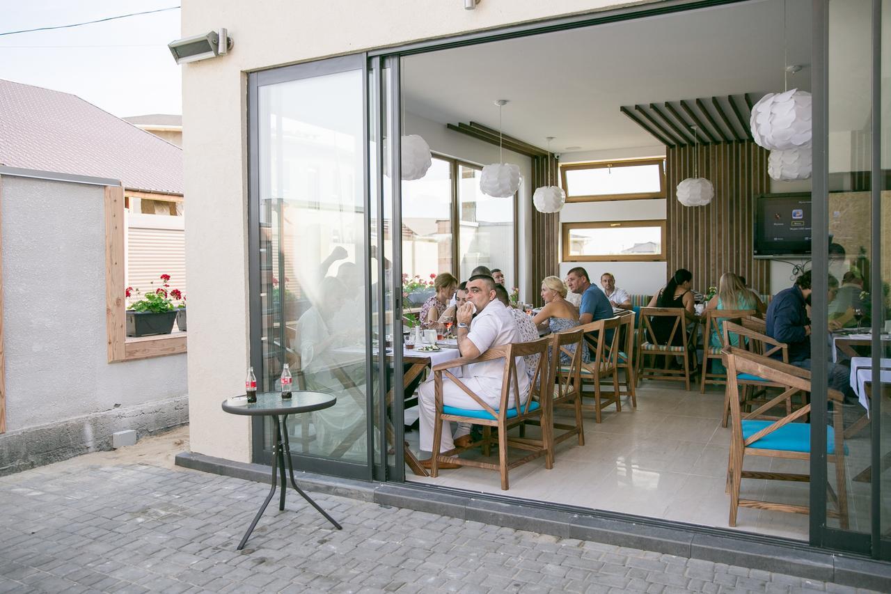 Villa Rk Deluxe ซาโตกา ภายนอก รูปภาพ